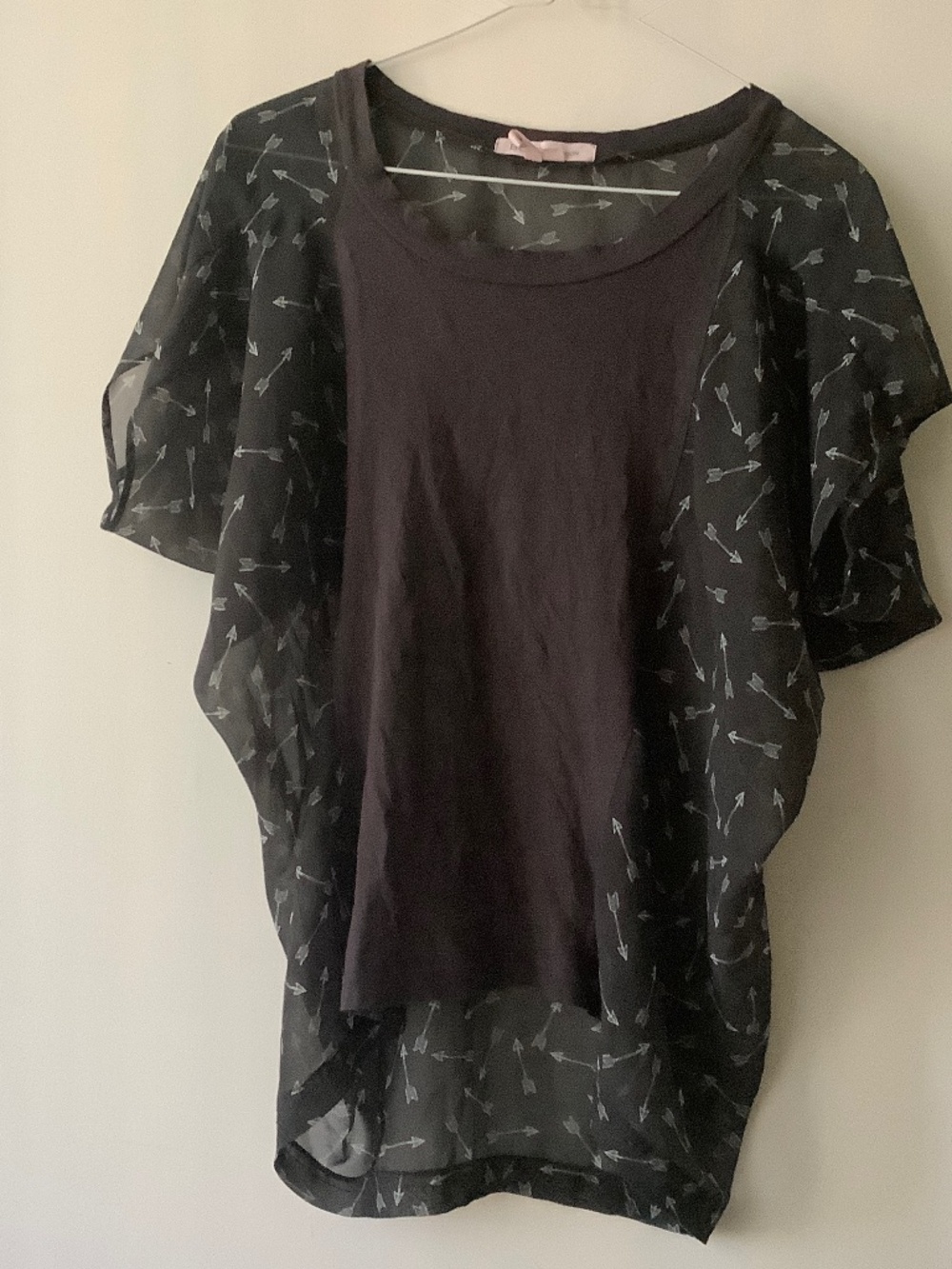 BCBG short sleeve blouse